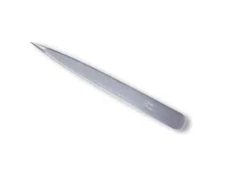 Credo Tweezers Pointed – Профессиональный острый пинцет (9 см)